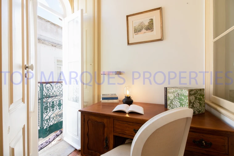 Moradia T4 para Venda em Olhão Foto 9