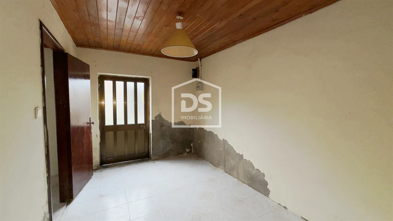Moradia T2 para Venda em Nespereira e Casais Foto 12
