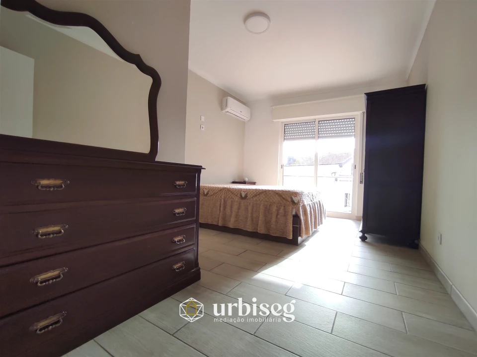 Moradia T3 para Venda em São Pedro Foto 24