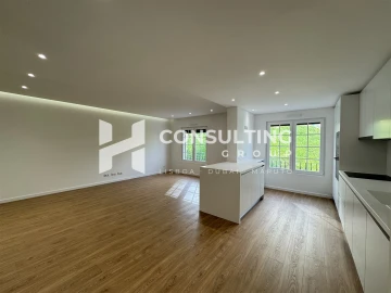 Apartamento T2 para Venda em Águas Livres