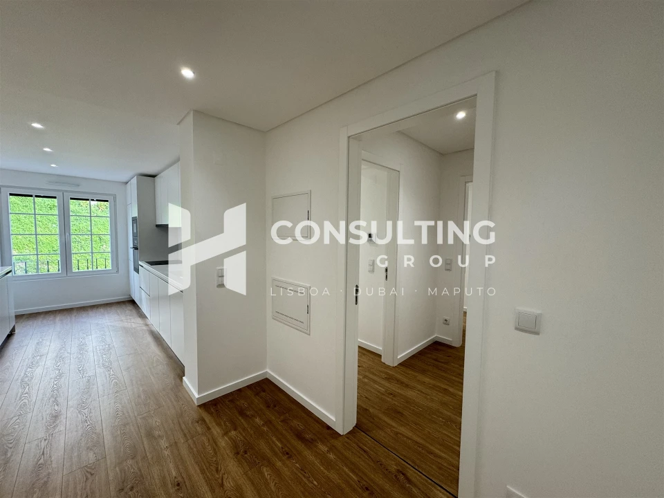 Apartamento T2 para Venda em Águas Livres Foto 2