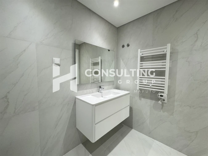Apartamento T2 para Venda em Águas Livres Foto 41