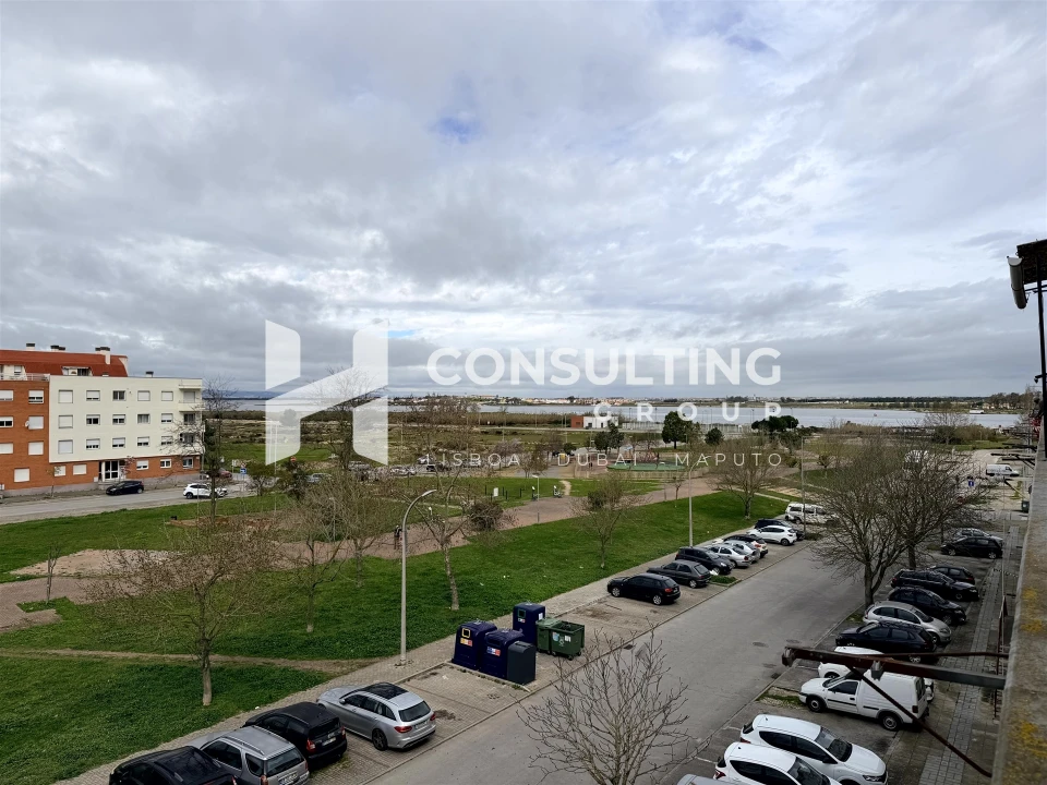 Apartamento T2 para Venda em Alhos Vedros Foto 1