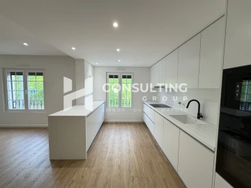 Apartamento T2 para Venda em Águas Livres