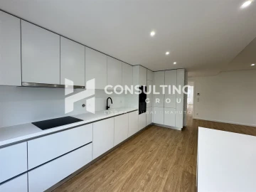 Apartamento T2 para Venda em Águas Livres