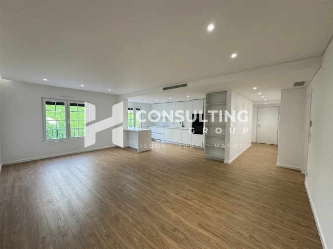 Apartamento T2 para Venda em Águas Livres Foto 4