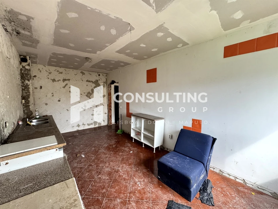 Apartamento T5 para Venda em Moita Foto 26