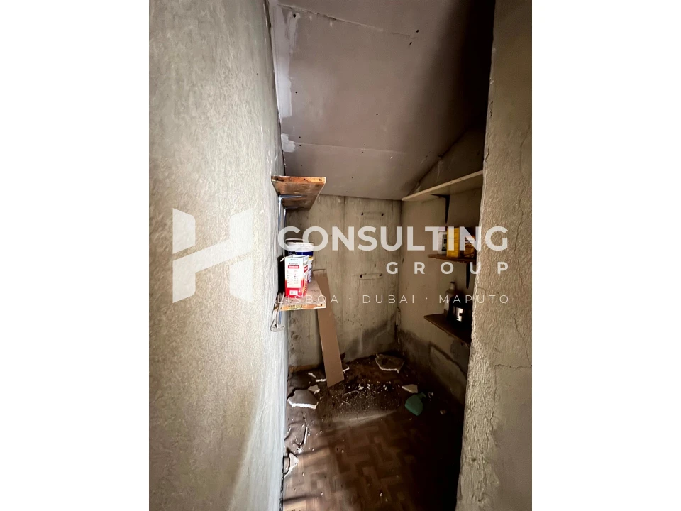 Apartamento T5 para Venda em Moita Foto 46