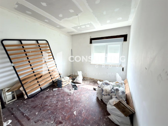 Apartamento T5 para Venda em Moita Foto 5