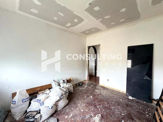 Apartamento T5 para Venda em Moita Foto 7