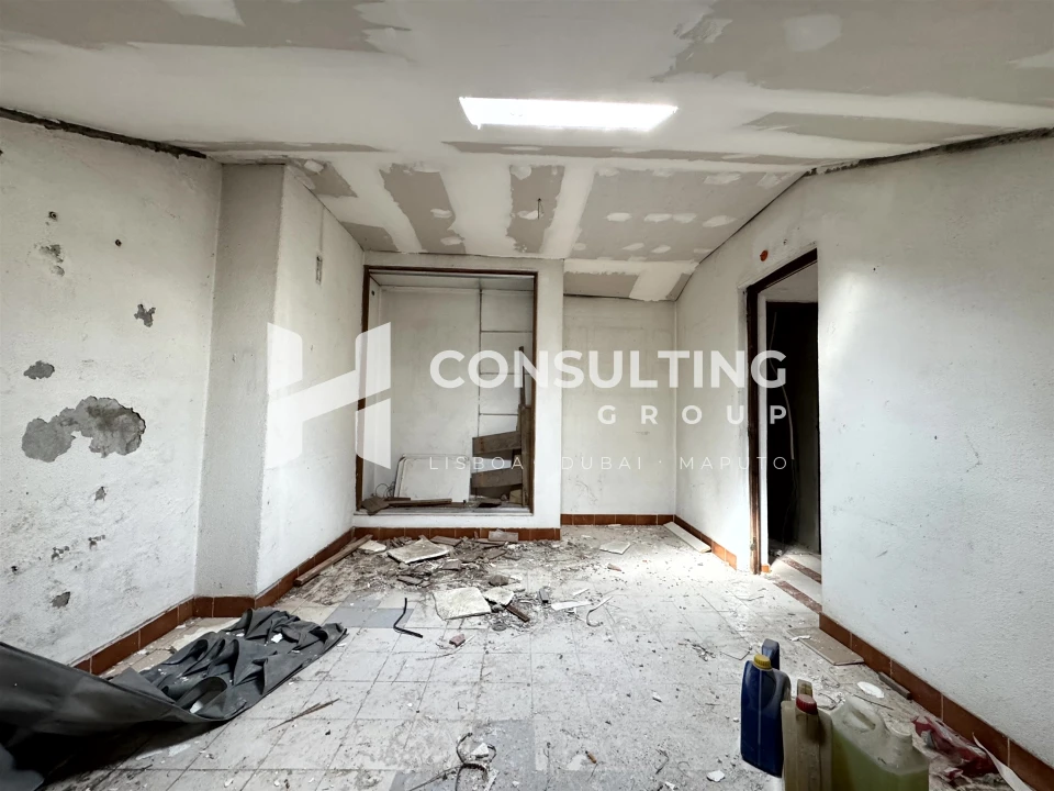 Apartamento T5 para Venda em Moita Foto 42