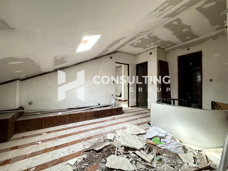 Apartamento T5 para Venda em Moita Foto 34