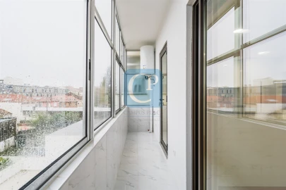 Apartamento T2 para Arrendamento em Bonfim