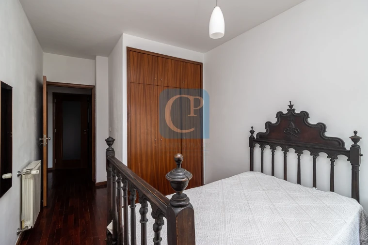 Apartamento T3 para Arrendamento em São Mamede de Infesta e Senhora da Hora Foto 19