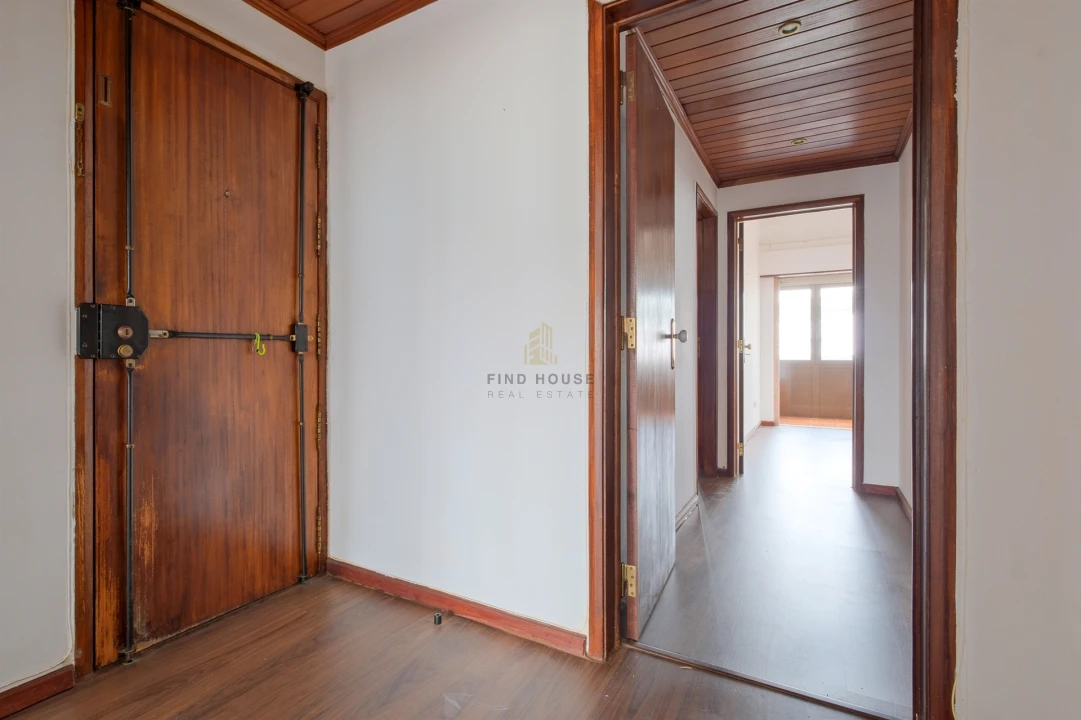 Apartamento T2 para Venda em Oeiras e São Julião da Barra, Paço de Arcos e Caxias Foto 2