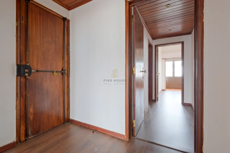 Apartamento T2 para Venda em Oeiras e São Julião da Barra, Paço de Arcos e Caxias Foto 2