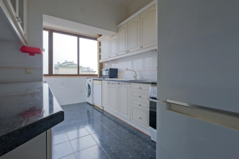 Apartamento T2 para Venda em Oeiras e São Julião da Barra, Paço de Arcos e Caxias Foto 10