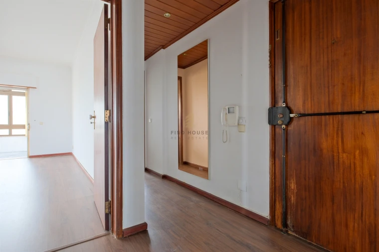 Apartamento T2 para Venda em Oeiras e São Julião da Barra, Paço de Arcos e Caxias Foto 3