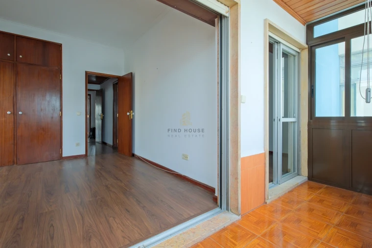 Apartamento T2 para Venda em Oeiras e São Julião da Barra, Paço de Arcos e Caxias Foto 20