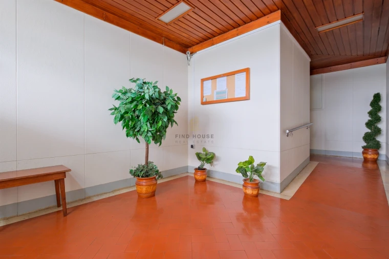 Apartamento T2 para Venda em Oeiras e São Julião da Barra, Paço de Arcos e Caxias Foto 31