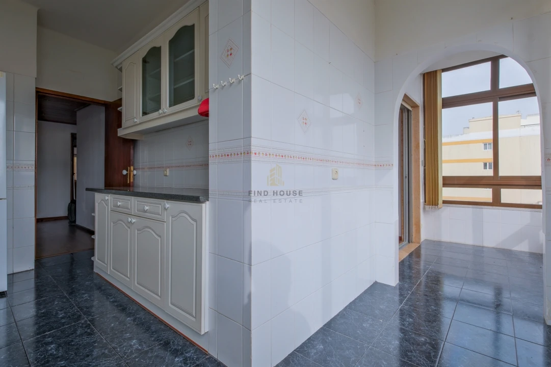 Apartamento T2 para Venda em Oeiras e São Julião da Barra, Paço de Arcos e Caxias Foto 12