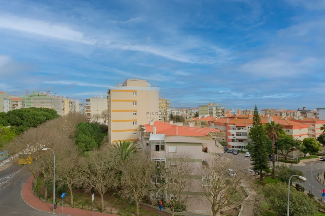 Apartamento T2 para Venda em Oeiras e São Julião da Barra, Paço de Arcos e Caxias Foto 29