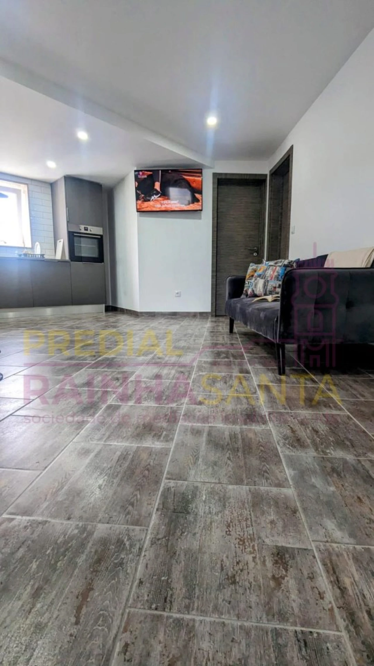 Prédio para Venda em Santa Clara e Castelo Viegas Foto 8