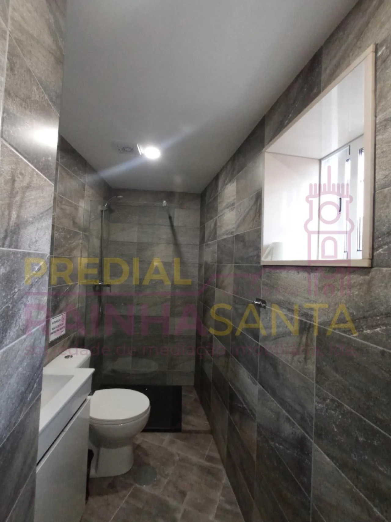 Prédio para Venda em Santa Clara e Castelo Viegas Foto 30