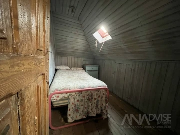 Moradia T4 para Venda em São Cipriano e Vil de Souto