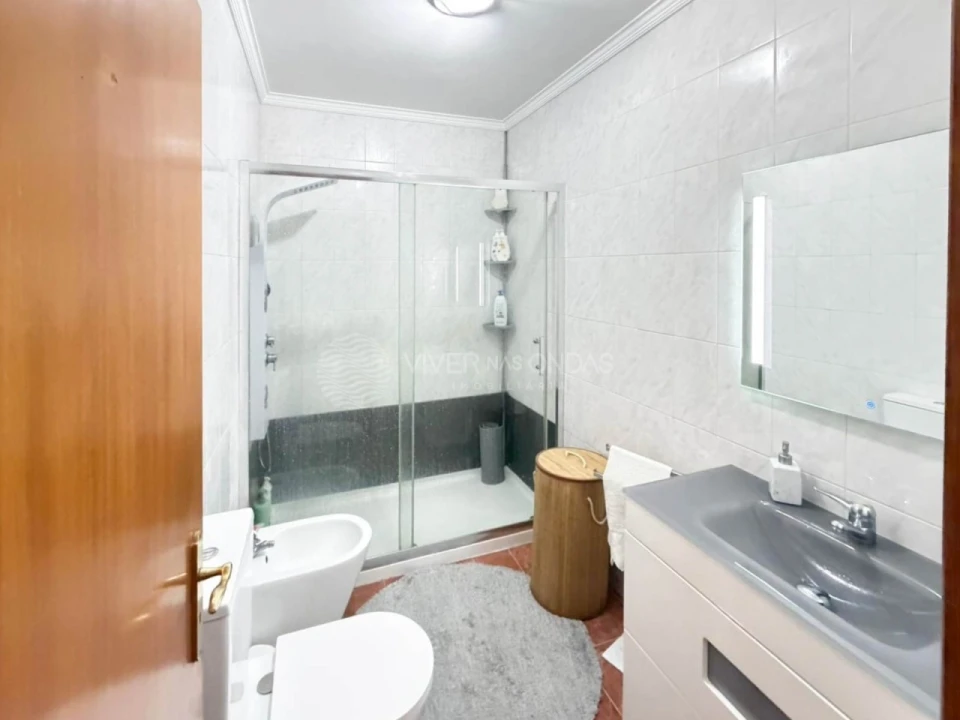 Apartamento T2 para Venda em Fornelo e Vairão Foto 14