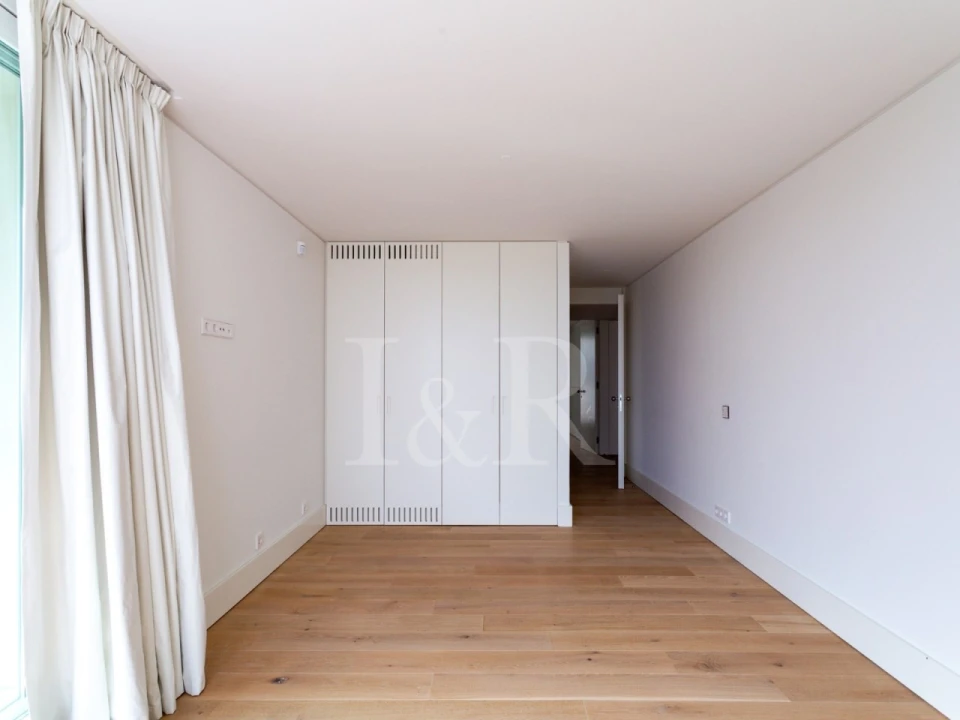 Apartamento T5 para Venda em Estrela Foto 13