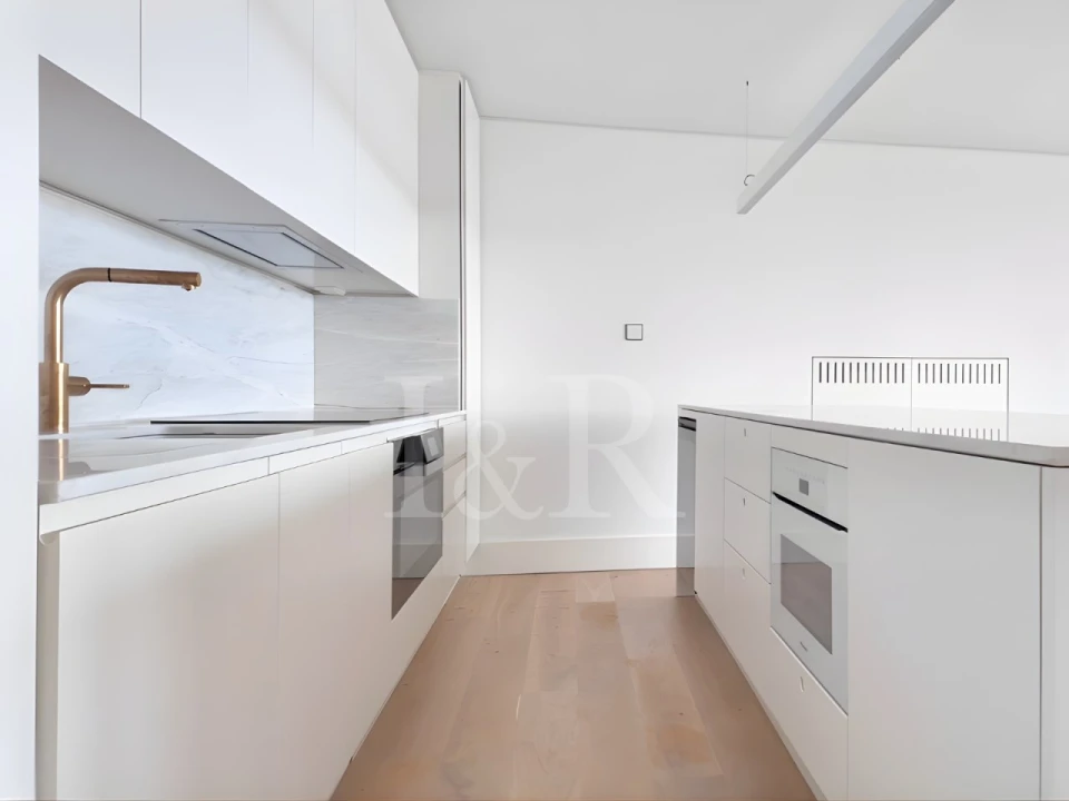 Apartamento T5 para Venda em Estrela Foto 6