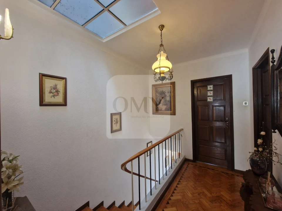 Moradia T4 para Arrendamento em Nossa Senhora da Conceição, São Pedro e São Dinis Foto 8