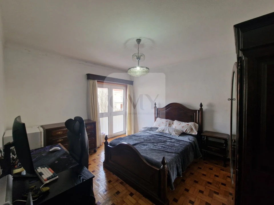 Moradia T4 para Arrendamento em Nossa Senhora da Conceição, São Pedro e São Dinis Foto 10