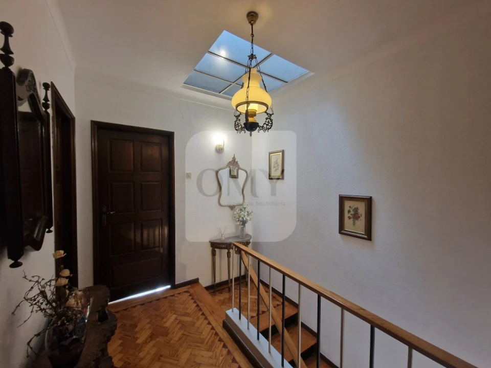 Moradia T4 para Arrendamento em Nossa Senhora da Conceição, São Pedro e São Dinis Foto 13