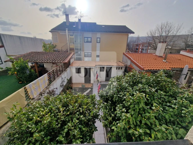 Moradia T4 para Arrendamento em Nossa Senhora da Conceição, São Pedro e São Dinis Foto 4