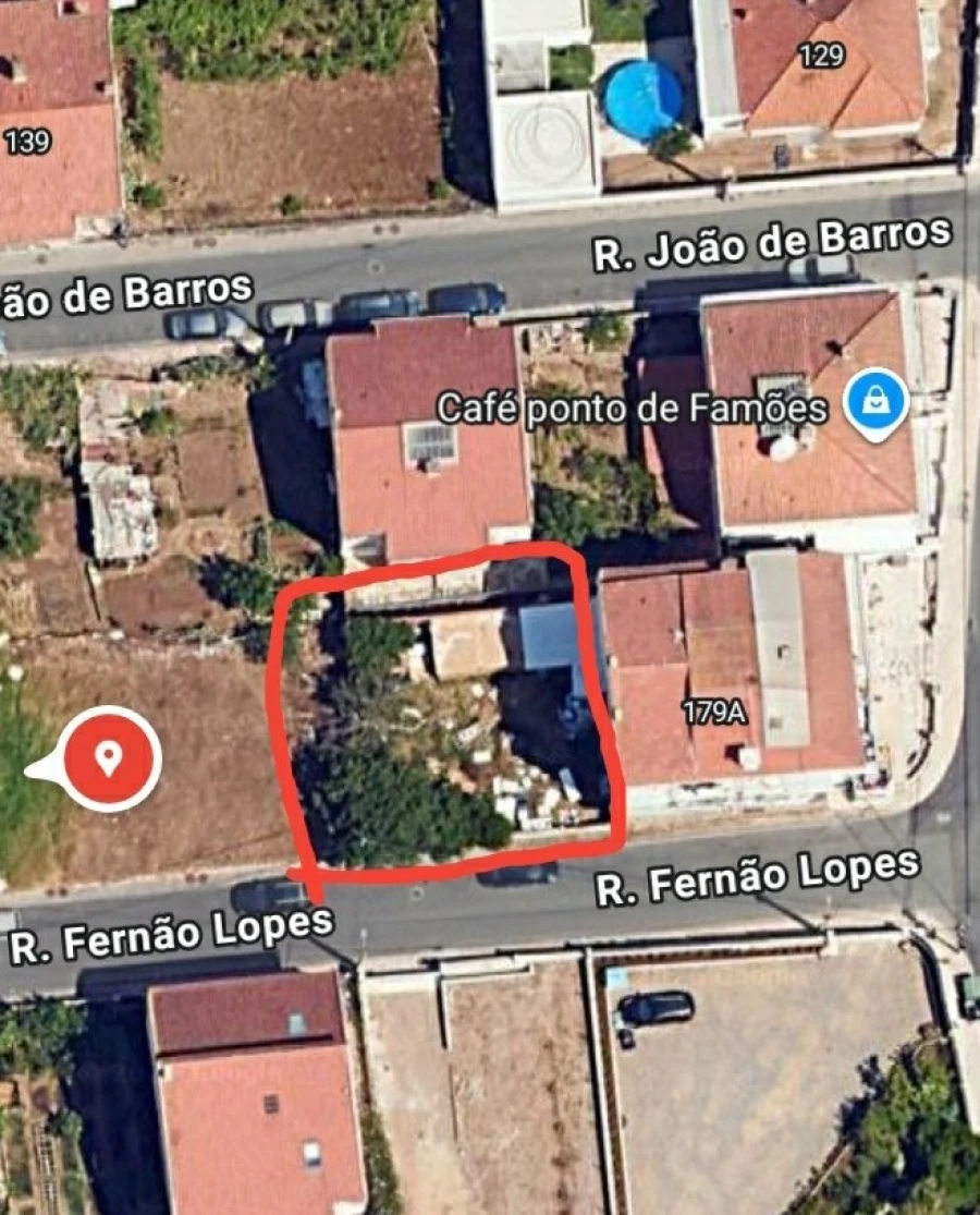 Terreno para Venda em Odivelas