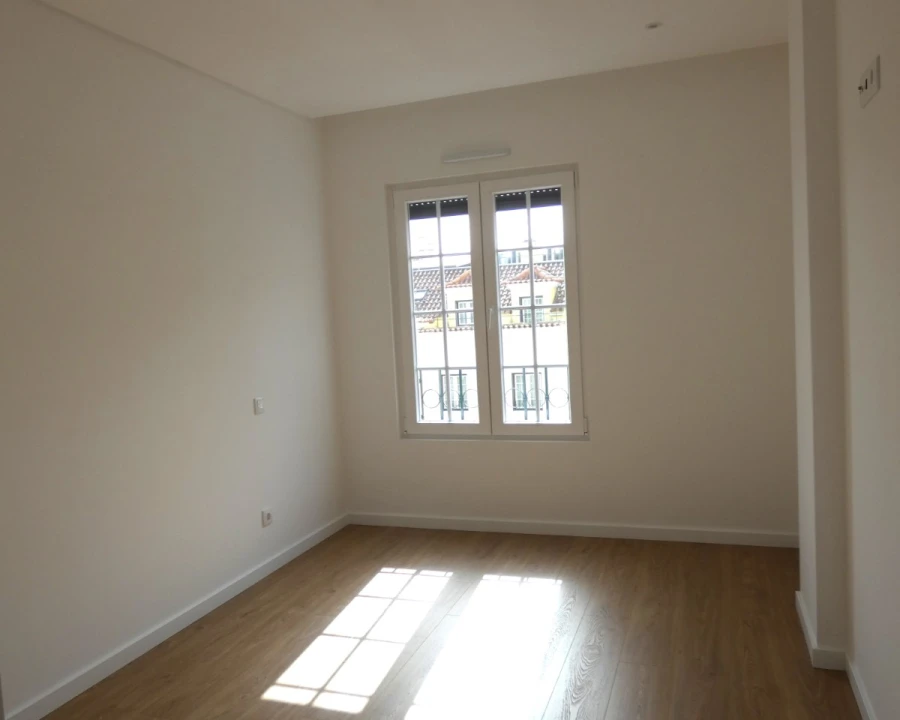 Apartamento T2 para Venda em Águas Livres Foto 8