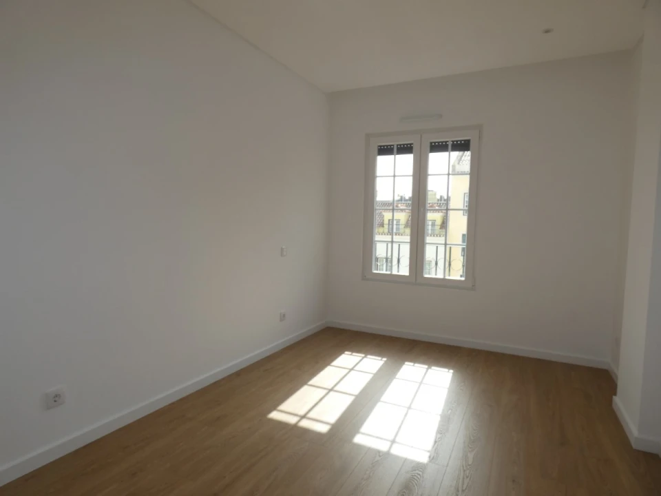 Apartamento T2 para Venda em Águas Livres Foto 19