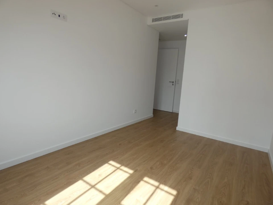 Apartamento T2 para Venda em Águas Livres Foto 20