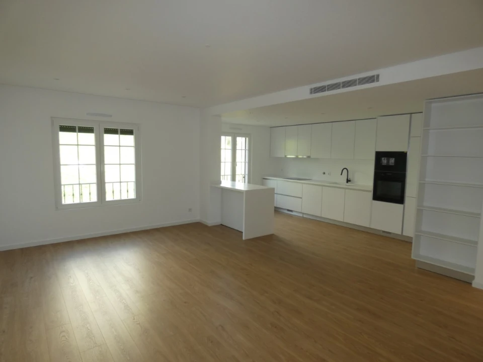 Apartamento T2 para Venda em Águas Livres Foto 8