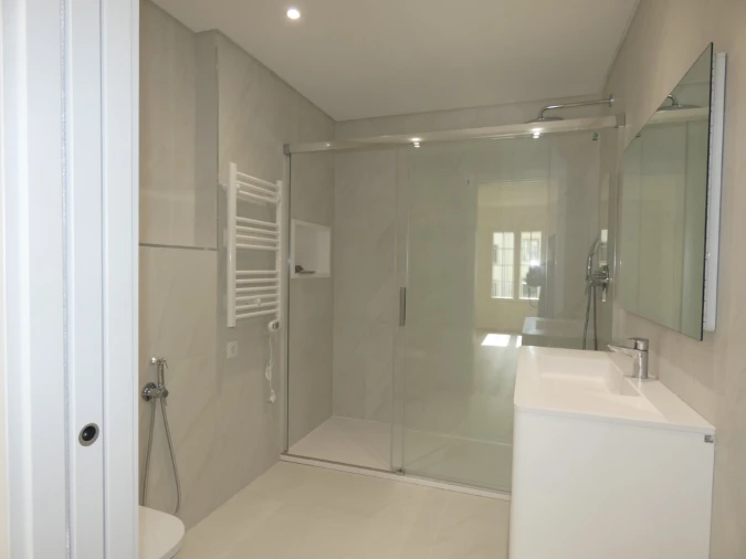 Apartamento T2 para Venda em Águas Livres Foto 14