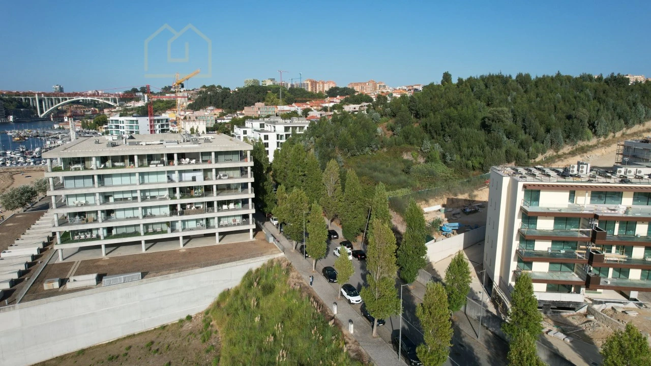 Apartamento T3 para Venda em Santa Marinha e São Pedro da Afurada Foto 51