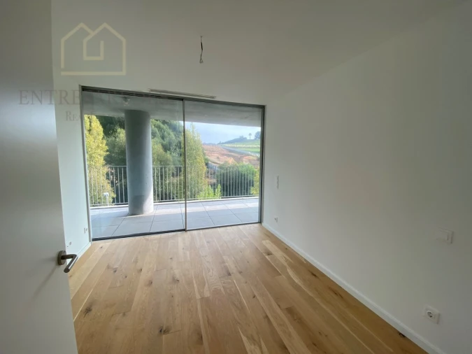 Apartamento T3 para Venda em Santa Marinha e São Pedro da Afurada Foto 24