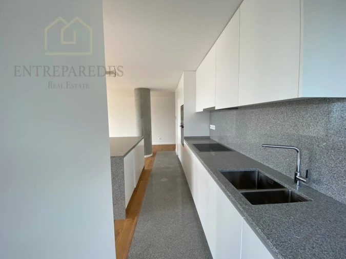 Apartamento T3 para Venda em Santa Marinha e São Pedro da Afurada Foto 42