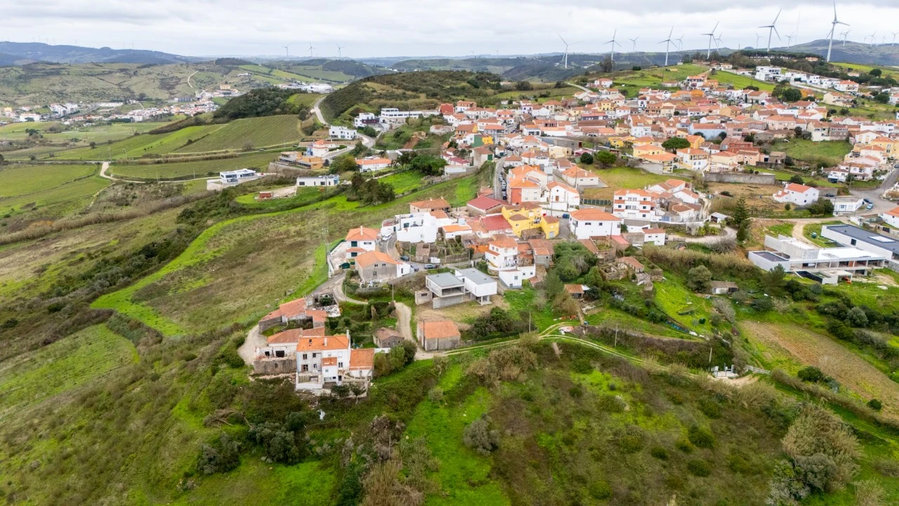 Moradia T3 para Venda em Santa Maria, São Pedro e Matacães Foto 26