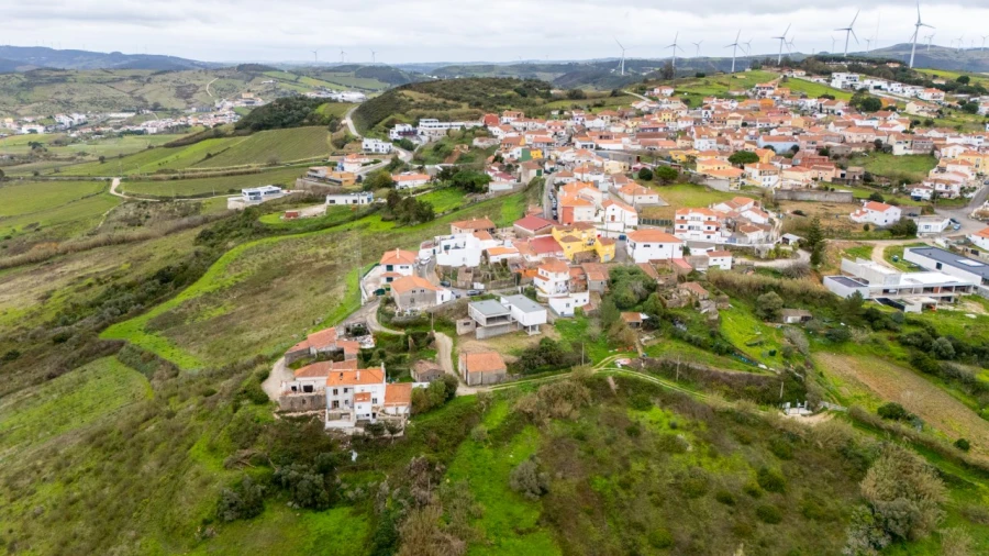 Moradia T3 para Venda em Santa Maria, São Pedro e Matacães Foto 26