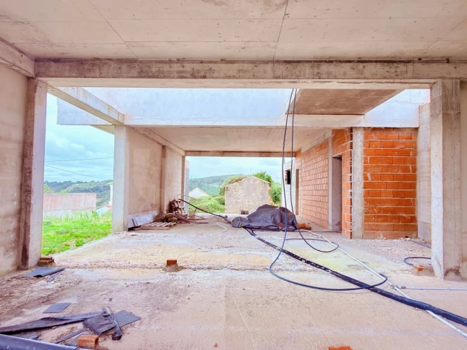 Moradia T3 para Venda em Santa Maria, São Pedro e Matacães Foto 2