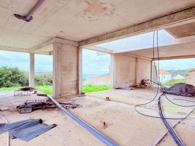 Moradia T3 para Venda em Santa Maria, São Pedro e Matacães Foto 3