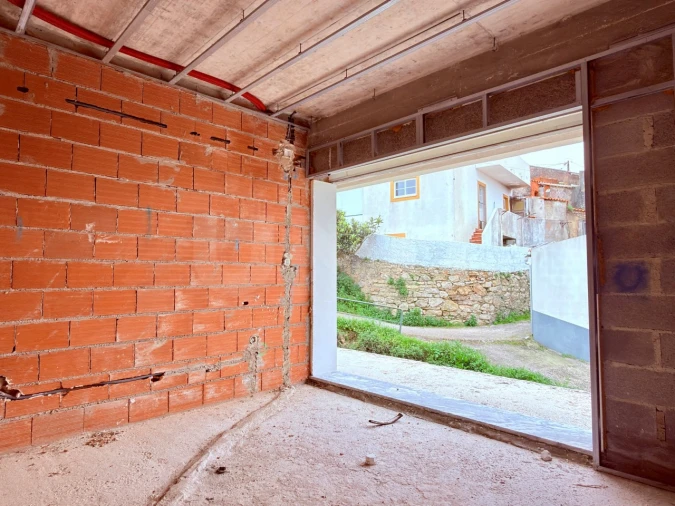 Moradia T3 para Venda em Santa Maria, São Pedro e Matacães Foto 15